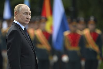 Putin Sets 'No Limits' in Ukraine Land Grab