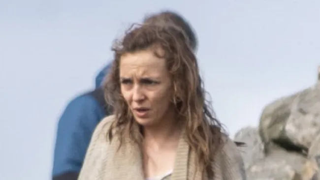 Stunning A-list actress, 31, looks unrecognisable and scruffy on set of new film