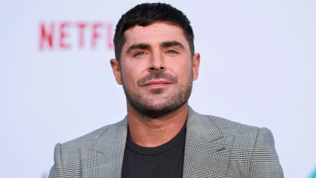 What happened to Zac Efron’s face and did he have plastic surgery?