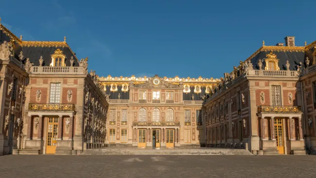 Troops storm the Palace of Versailles in security incident