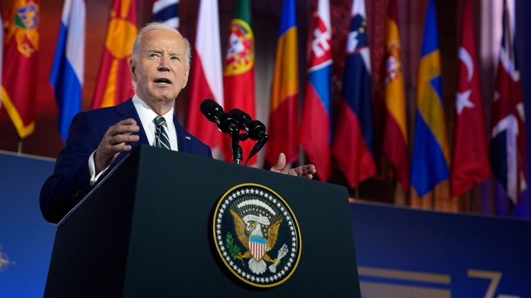 Joe Biden pledges air defence systems and insists 'Ukraine can and will stop Putin'