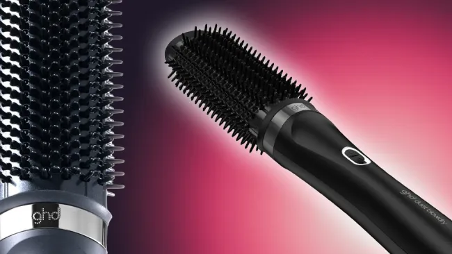 This new ghd hot brush transforms wet hair into a bouncy blow dry with zero heat damage