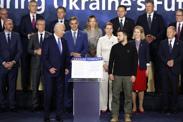 NATO Leaders' Reaction to Joe Biden Calling Zelensky 'Putin' Goes Viral