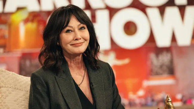 Beverly Hills 90210 and Charmed star Shannen Doherty dies aged 53 after breast cancer diagnosis