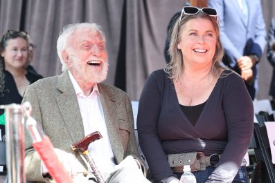 Dick Van Dyke, 98, Gushes Over Wife 'Half My Age'