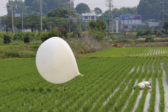 South Korea Responds to North Korea's Trash Balloons by Blaring Propaganda