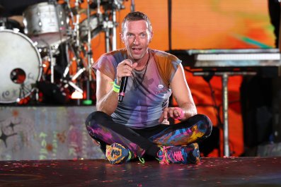 Chris Martin Dedicates Song About Heartbreak to Taylor Swift While Performing in Germany