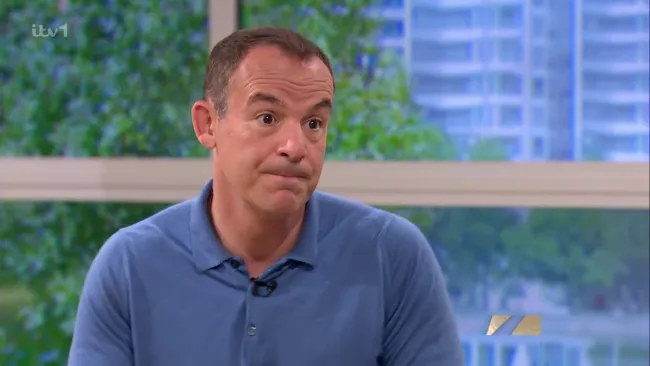 Martin Lewis praised for ‘schooling’ This Morning star about shoplifting