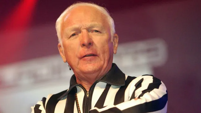 Legendary Gladiators referee John Anderson dies aged 92