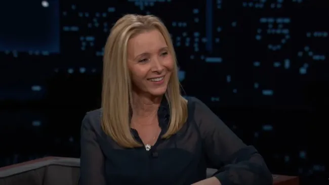 Lisa Kudrow ‘devastated’ after being fired from Frasier for ‘mistake’