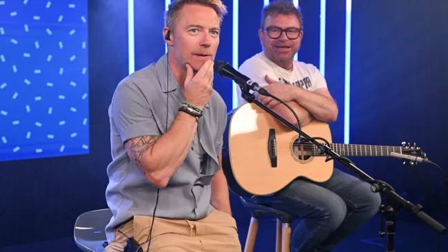 Ronan Keating fights back tears performing emotional 00s ballad in final radio show