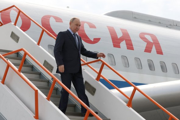 Russian Aviation Updates Abruptly Disappear from Putin Briefings