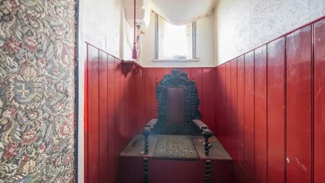 Eccentric eight-bed house with regal throne toilet goes on sale for £950,000