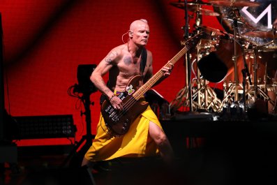 Woody Harrelson, Chili Peppers' Flea's Fight With Skierâ'Out of Control'