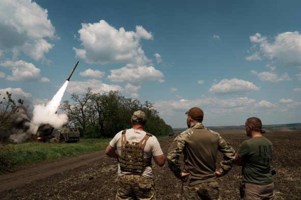 Russian Column 'Destroyed' With HIMARS Near Kursk: Reports