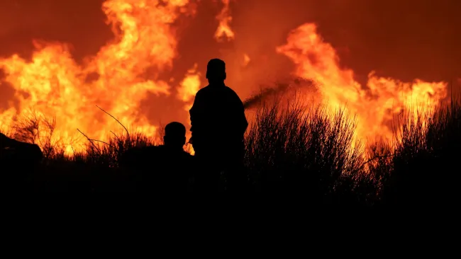 Travel warnings for UK holidaymakers over wildfires spreading in Greece and Portugal