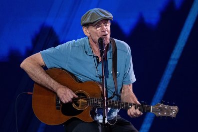 James Taylor Breaks Silence on DNC Snub: Will Legend Still Perform?