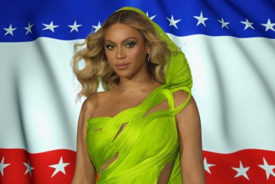 How BeyoncÃ© DNC Rumors Duped the Internet