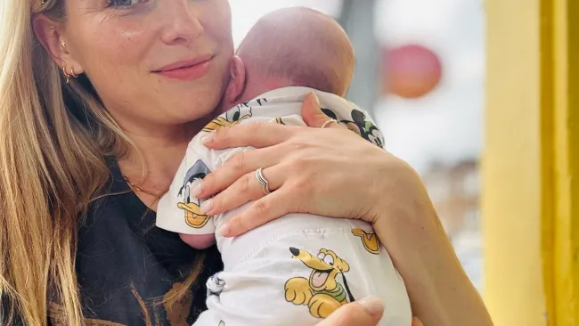 This Morning star returns to ITV show with baby just weeks after giving birth