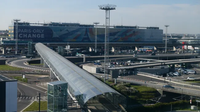 Major European airport evacuated by police after ‘bomb threat’