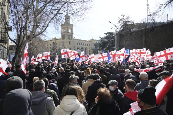 Russia Claims US Planning 'Color Revolution' in Georgia