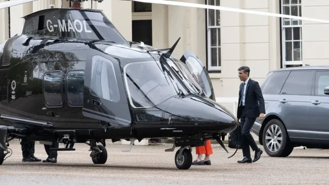 Starmer scraps £40m private helicopter contract used by Rishi Sunak