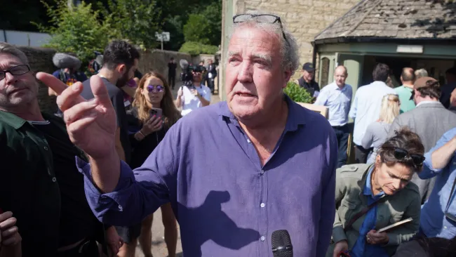 Jeremy Clarkson defends pub after fans concerned over ‘sick’ prices