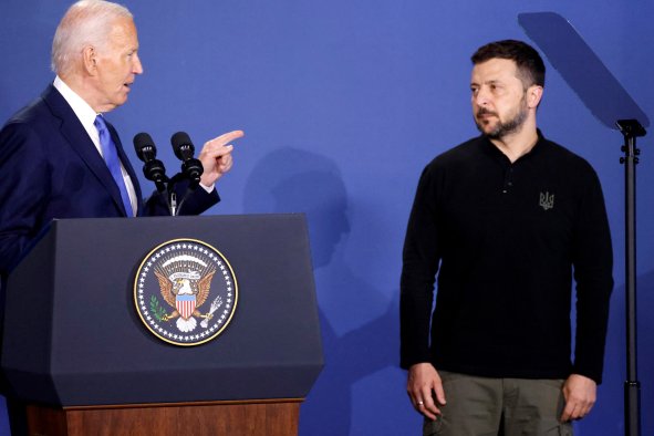 Zelensky to Deliver Victory Plan to Joe Biden