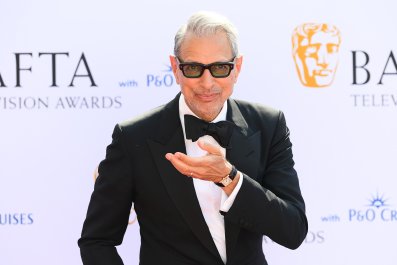 Jeff Goldblum Offers Refund to Interviewer Who Walked out of His Film