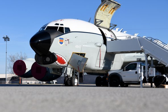 US Spy Plane Maps Russia's Radars