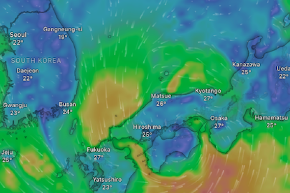 Tropical Storm Lashes Japan With Heavy Rain