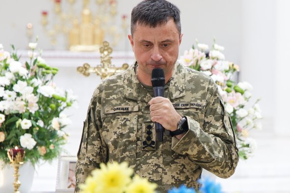 Ukraine Air Force Chief Fired After F-16 Crash Gives Cryptic Response