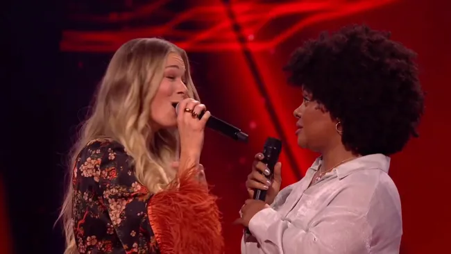 90s country legend LeAnn Rimes mocked by The Voice contestant during duet