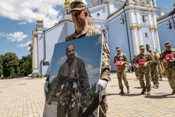 Ukrainians Call for 'Ghost of Kyiv' Pilot To Get Country's Highest Honor