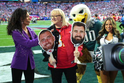 Travis, Jason Kelce's Mom Donna Announces New Gig As Family Expands Empire