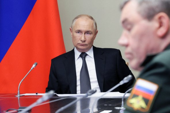 Putin Faces Growing Dissent From Allies Over Lack of Kursk Response