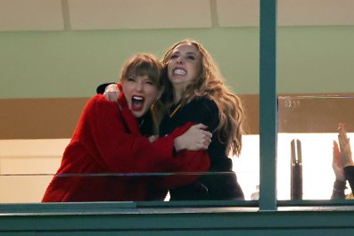 Why Swifties Are Infighting Over Taylor Swift and Brittany Mahomes' Friendship