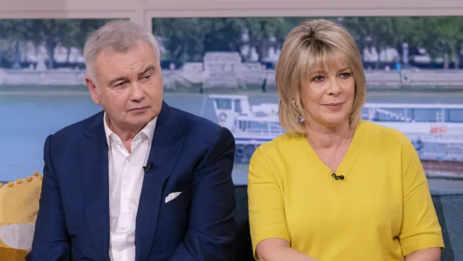 Eamonn Holmes ‘furious’ as Ruth Langsford ‘takes revenge’ after shock split