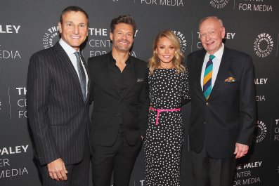 Kelly Ripa Shares Some 'Emotional' News With Fans on 'Live'