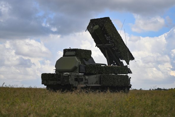 Ukraine Destroys Russian Buk-M3 Air Defense System in Precision Strike