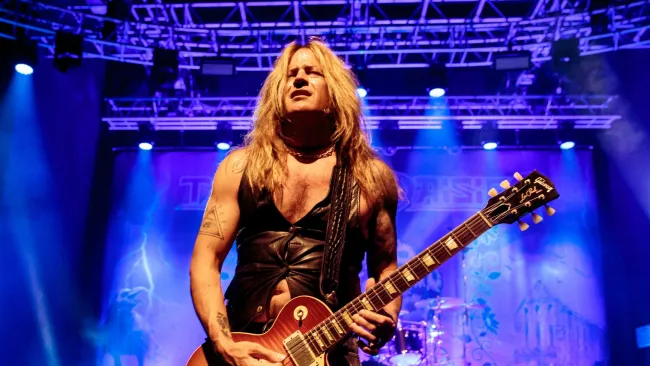 The Dead Daisies guitarist Doug Aldrich diagnosed with throat cancer