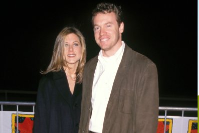 'Friends' Star Tate Donovan Questioned Show Plot Pointâ'That's Not a Thing'