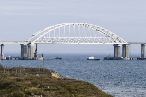 Ukraine Baffled by Mystery Structure Erected Alongside Crimean Bridge