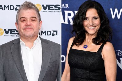 'Veep' Actor Questions Lack of Invite to ReunionâJulia Louis-Dreyfus Reacts