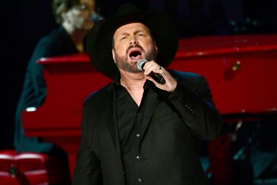 Garth Brooks Back On Stage After Sexual Assault Allegationsâ'Needed This'