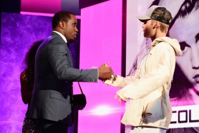 Diddy Warns Justin Bieber to Keep Quiet About Parties in 2011 Resurfaced Interview